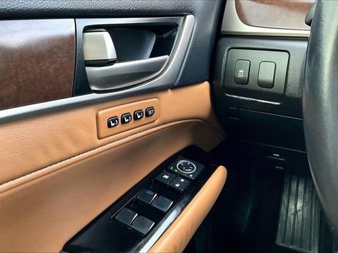 Used 2013 Lexus GS 350 w/ Premium Pkg image 16