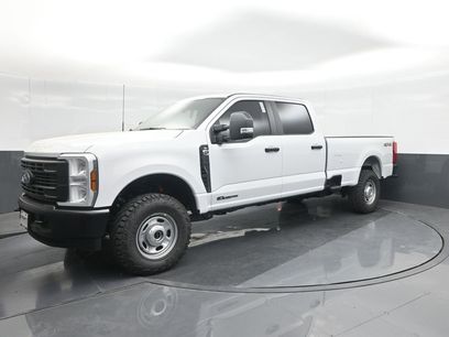 New 2025 Ford F250 XL w/ XL Off-Road Package