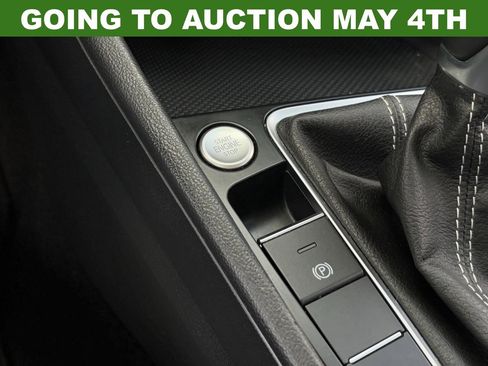Used 2023 Volkswagen Jetta SE FWD image 16