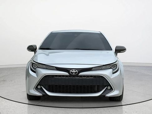 Used 2021 Toyota Corolla XSE FWD image 4