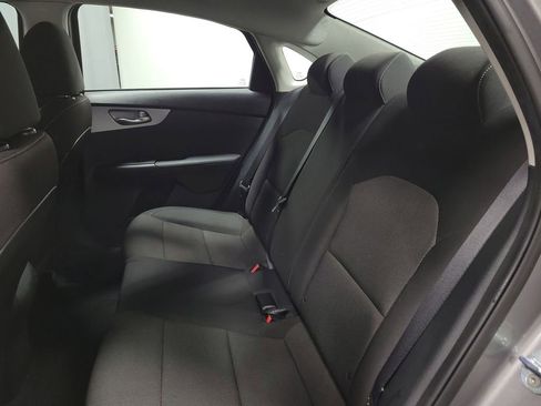 Used 2023 Kia Forte LXS image 19