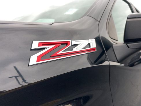 Used 2019 Chevrolet Silverado 1500 RST w/ All-Star Edition image 10