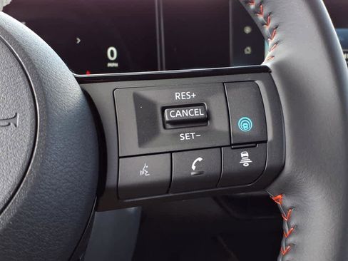 New 2025 Nissan Kicks SR image 19