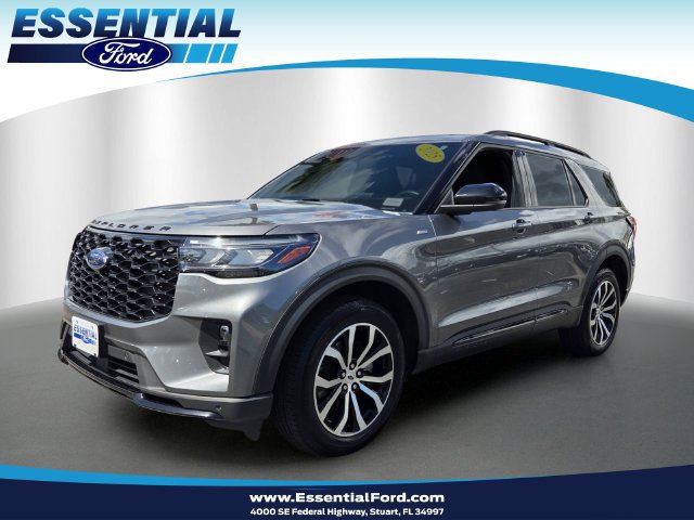 Certified 2025 Ford Explorer ST-Line AWD/4WD image 1