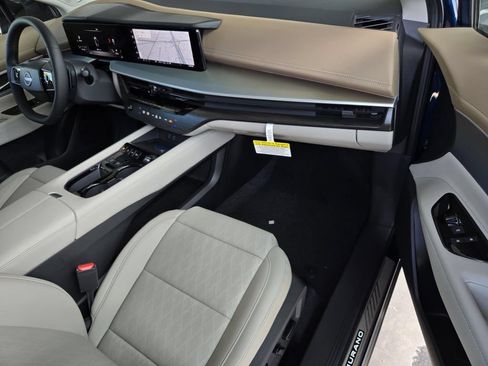 New 2026 Nissan Murano Platinum AWD/4WD image 7