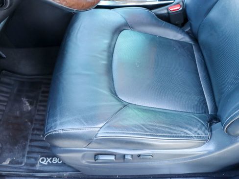 Used 2017 INFINITI QX80 2WD w/ Driver Assistance Package image 16