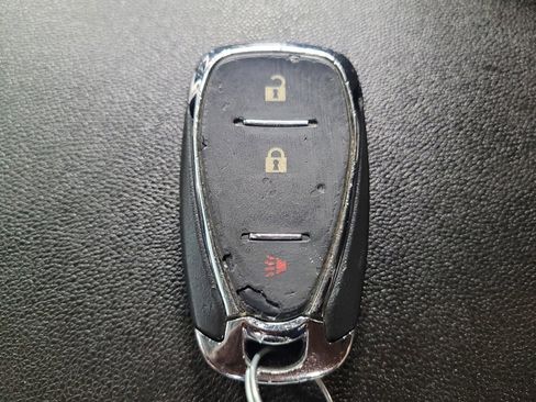 Used 2019 Chevrolet Equinox LT FWD image 32