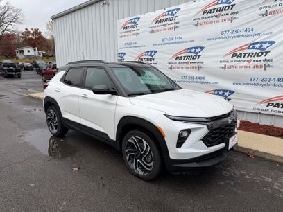Used 2024 Chevrolet TrailBlazer RS w/ Convenience Package