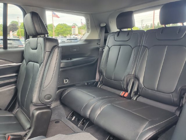 Used 2023 Jeep Grand Cherokee L Limited AWD/4WD image 29