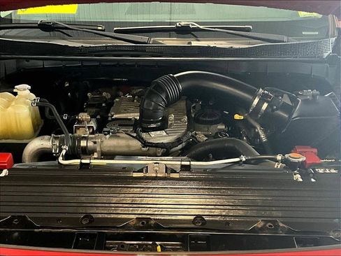 Used 2018 Nissan Titan PRO-4X w/ Pro-4x Convenience Package image 29