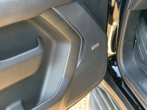 Certified 2021 Chevrolet Tahoe Premier w/ Premium Package RWD image 28