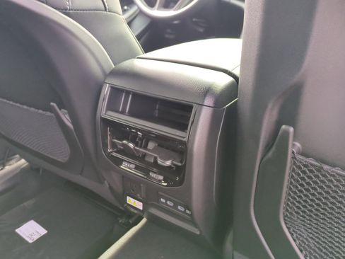 New 2026 Jeep Grand Cherokee Altitude image 32