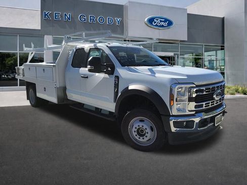 New 2025 Ford F450 XL w/ XL Chrome Package AWD/4WD image 1
