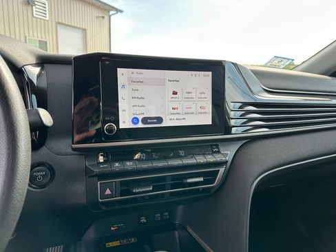 Used 2025 Toyota Camry LE FWD image 16