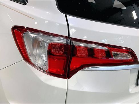 Used 2018 Acura RDX w/ Technology Package AWD/4WD image 24