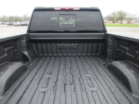 New 2026 GMC Sierra 3500 SLE w/ SLE Value Package AWD/4WD image 7