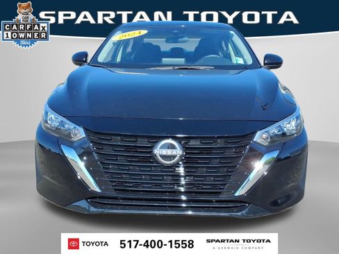Used 2024 Nissan Sentra SV FWD image 2