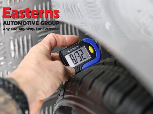 Used 2022 Toyota Corolla LE image 29