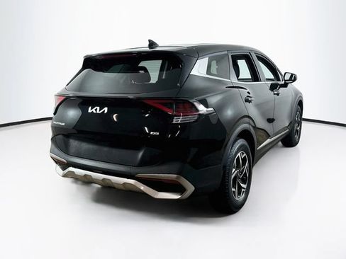 Used 2023 Kia Sportage LX AWD/4WD image 9