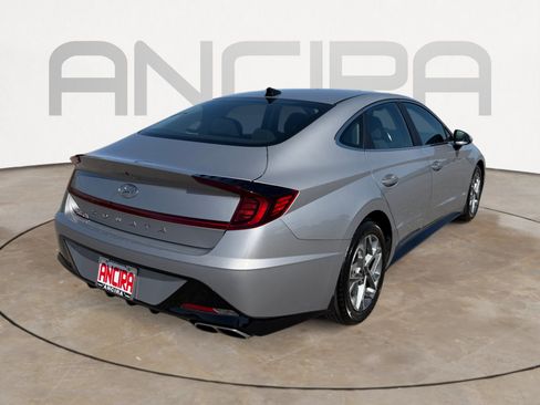 Used 2023 Hyundai Sonata SEL FWD image 12