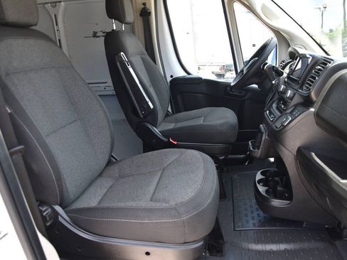 Used 2022 RAM ProMaster 2500 FWD image 10