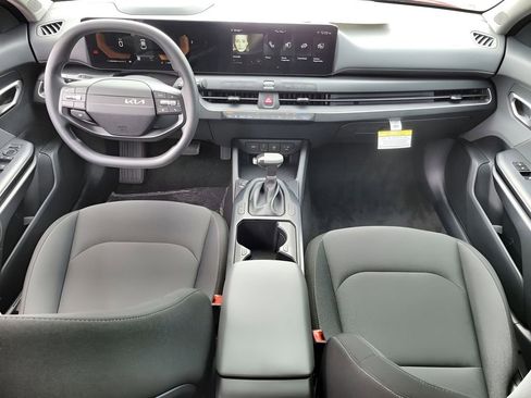 New 2025 Kia K4 FWD image 15