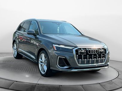 New 2025 Audi Q7 3.0T Premium Plus