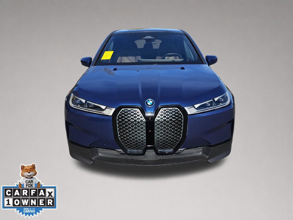 Used 2024 BMW iX xDrive50 w/ Convenience Package AWD/4WD image 9