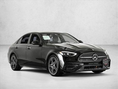 Used 2024 Mercedes-Benz C 300 4MATIC Sedan image 3