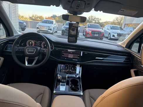 Used 2026 Audi Q7 3.0T Premium Plus image 18