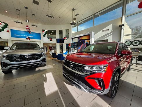 Used 2020 Subaru Ascent Touring w/ Popular Package #2A image 33