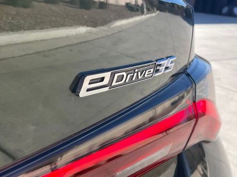 Used 2023 BMW i4 eDrive35 w/ Premium Package image 6