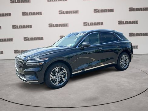 Used 2022 Genesis GV70 2.5T w/ Select Package AWD/4WD image 1