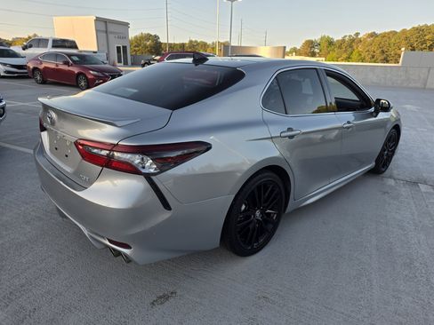 Used 2024 Toyota Camry XSE w/ Navigation Package image 5