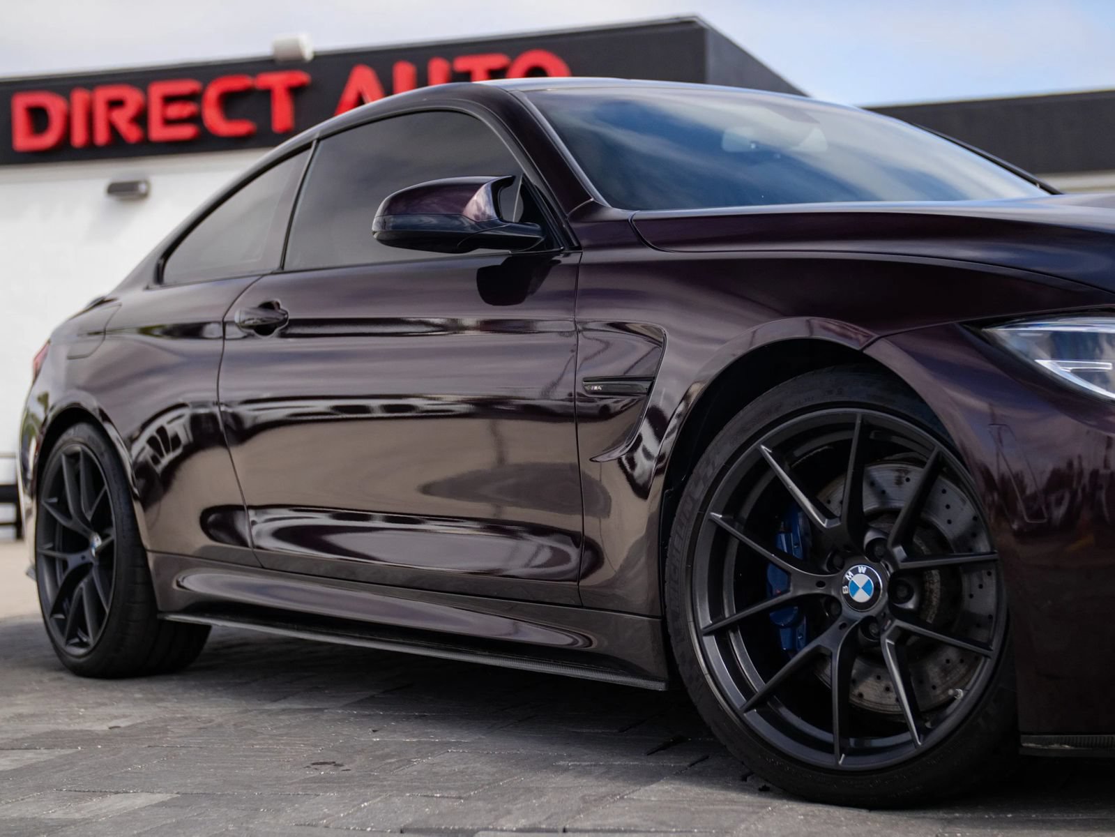 Used 2019 BMW M4 CS RWD image 2