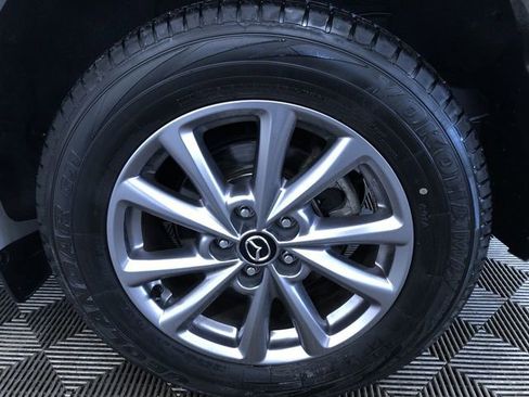 Used 2025 MAZDA CX-5 AWD 2.5 S w/ Preferred Package image 17