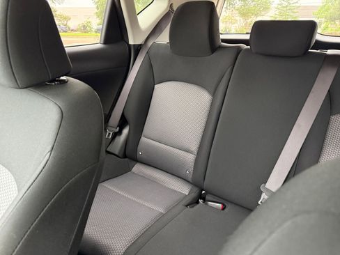 Used 2025 Kia Soul LX w/ LX Technology Package FWD image 39