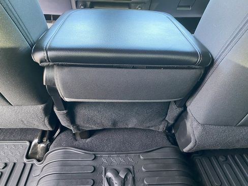 Used 2023 RAM 1500 Tradesman w/ Chrome Plus Package image 29