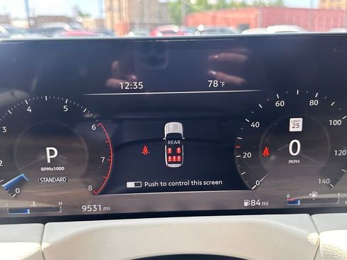 Certified 2025 Nissan Armada Platinum RWD image 24