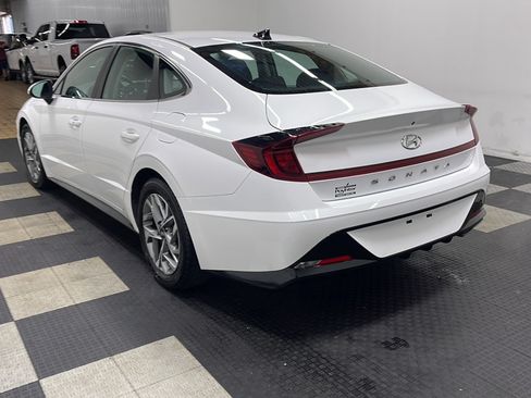 Used 2023 Hyundai Sonata SEL FWD image 16