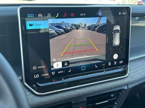 New 2026 Volkswagen Tiguan S FWD image 22