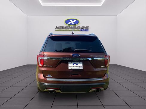 Used 2018 Ford Explorer Limited w/ Equipment Group 301A AWD/4WD image 5