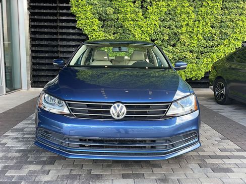 Used 2017 Volkswagen Jetta SE FWD image 18