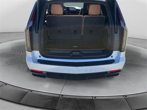 Used 2024 Cadillac Escalade Sport w/ Touring Package image 22