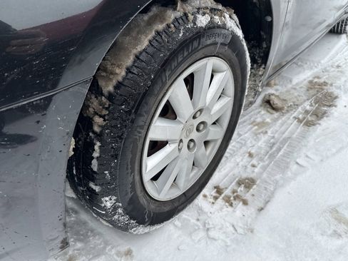 Used 2010 Chrysler Sebring Touring image 11