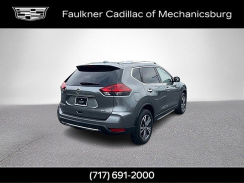 Used 2020 Nissan Rogue SV w/ Sun & Sound Touring Package AWD/4WD image 5