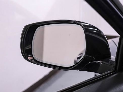 Used 2018 INFINITI QX30 Premium w/ Cargo Package image 38