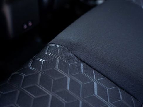 New 2026 Mitsubishi Outlander Sport LE AWD/4WD image 32