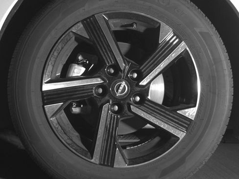 Used 2025 Nissan Sentra SV image 12