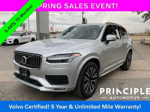 Certified 2022 Volvo XC90 T5 Momentum image 5